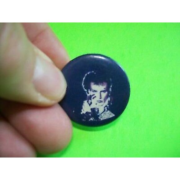 Adam Ant And The Ants Badge Post-Punk New Wave Button Pin 1980s Vintage Original - Picture 1 of 3